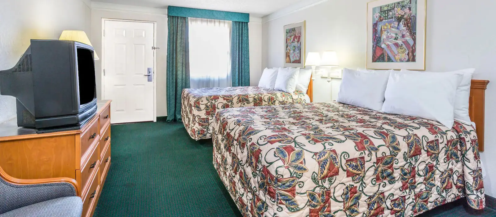 Econo Lodge Inn & Suites Richmond, Virginia — View 91 of our comfortable hotel rooms, amenities, and exterior