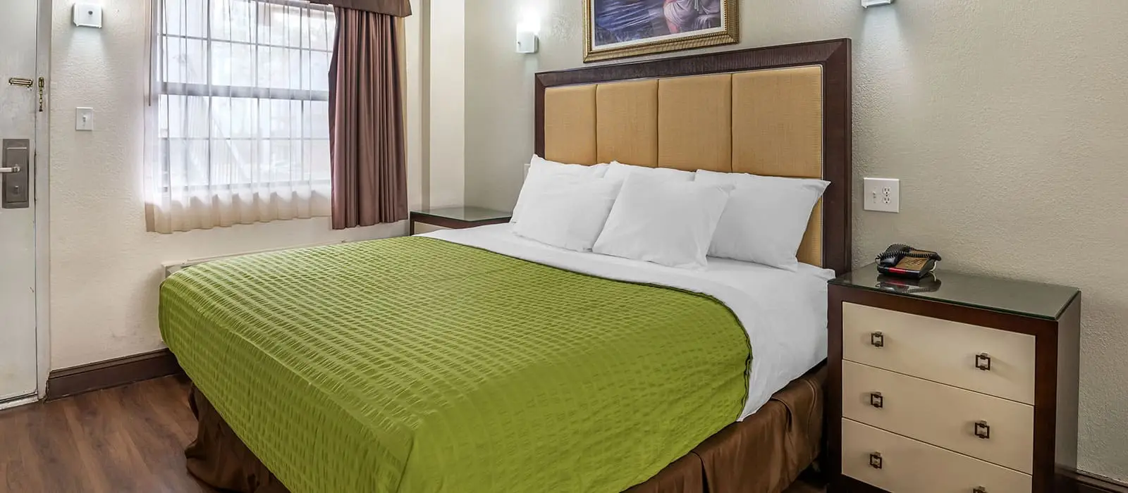 Econo Lodge Inn & Suites Richmond, Virginia — View 5 of our comfortable hotel rooms, amenities, and exterior