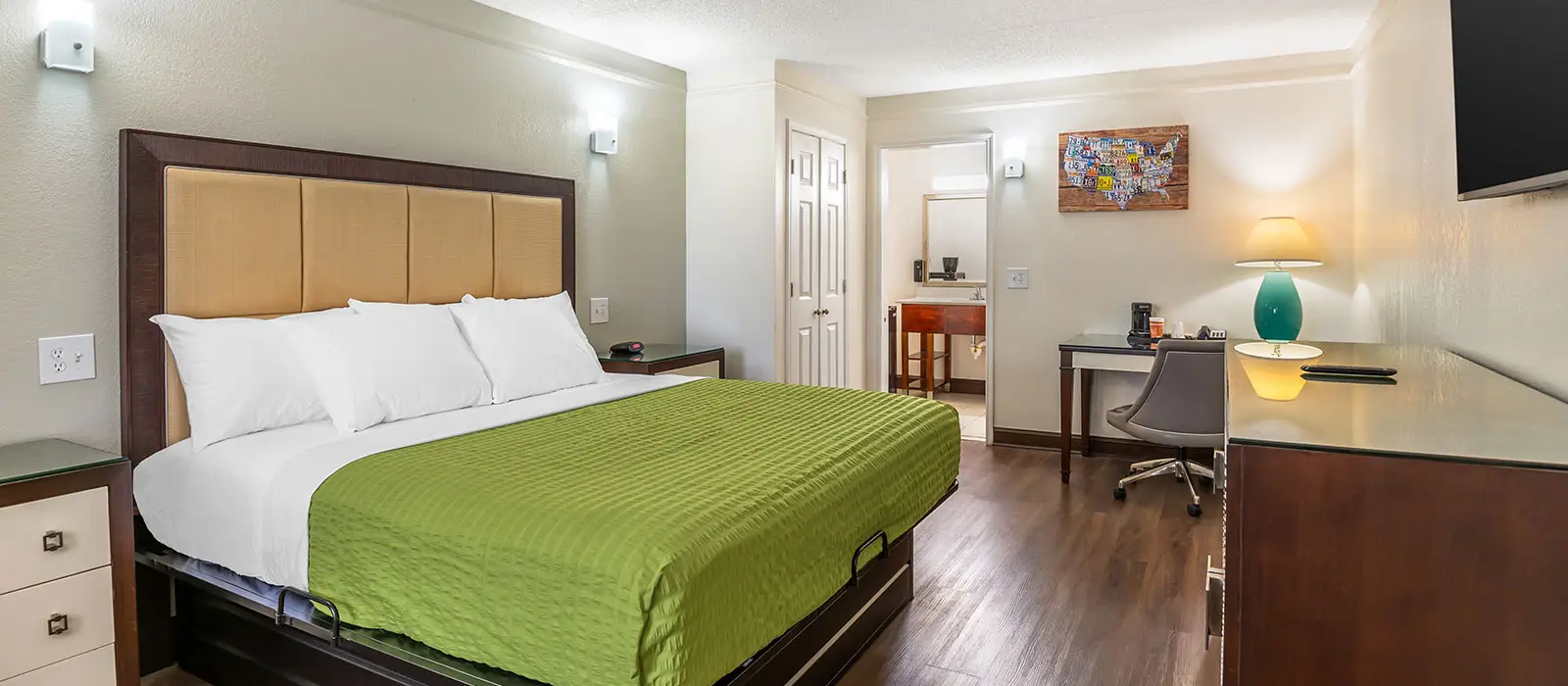 Econo Lodge Inn & Suites Richmond, Virginia — View 8 of our comfortable hotel rooms, amenities, and exterior